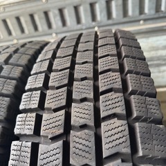 バリ山　BRIDGESTONE FOR TAXI ブリヂストン　ブリジストン　TM-03 175/80R14 スタッドレス　タイヤ　2021年製の画像