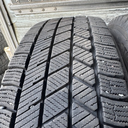 バリ山　BRIDGESTONE ブリヂストン　ブリジストン VRX3 165/65R14 スタッドレス　タイヤ　2021年製14インチ