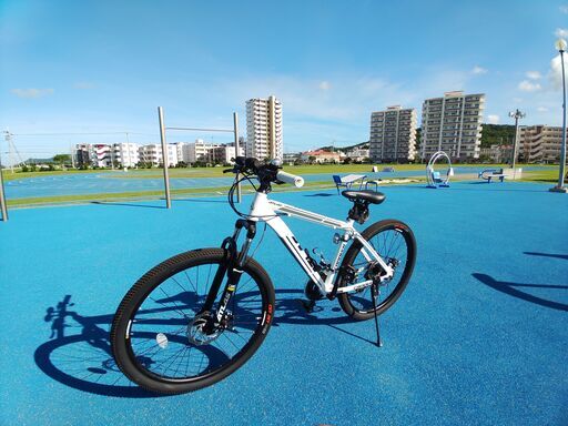 CANOVER マウンテンバイク 26インチ ２４段切替 8点セット付き