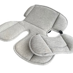 ピジョン オレイユ ZY-18 車用 ドット柄 チャイルドシート リクライニングの画像