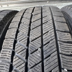 バリ山　BRIDGESTONE ブリヂストン　ブリジストン　VRX3 165/65R14 スタッドレス　タイヤ　2022年製　14インチの画像