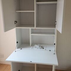 大型収納家具  折りたたみデスクとしても利用可の画像