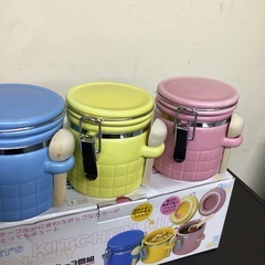 万代店　陶器製　キャニスター　3個セットの画像