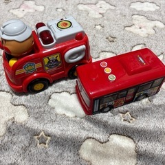 アンパンマン 消防車 バス の画像