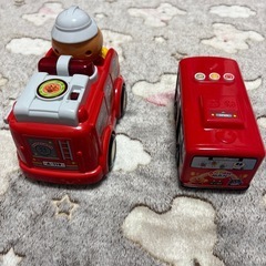 アンパンマン 消防車 バス の画像