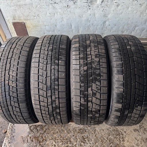 バリ山　YOKOHAMA ヨコハマ　IG60 215/55R17 スタッドレス　タイヤ　2022年製　17インチ