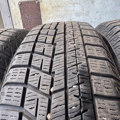 バリ山　YOKOHAMA ヨコハマ　IG60 165/60R15 スタッドレス　タイヤ　2020年製　15インチの画像