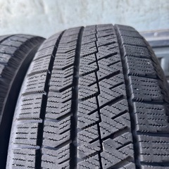 バリ山　BRIDGESTONE ブリヂストン　ブリジストン　VRX2 185/60R15 スタッドレス　タイヤ　2021年製　15インチの画像