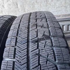 バリ山　BRIDGESTONE ブリヂストン　ブリジストン　VRX 165/65R14 スタッドレス　タイヤ　2020年製　14インチの画像