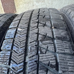 バリ山　BRIDGESTONE ブリヂストン　ブリジストン　VRX 165/65R14 スタッドレス　タイヤ　2020年製　14インチの画像