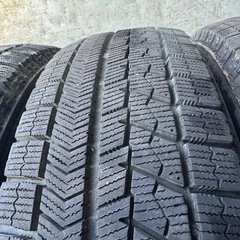 バリ山　BRIDGESTONE ブリヂストン　ブリジストン　VRX 165/65R14 スタッドレス　タイヤ　2020年製　14インチの画像