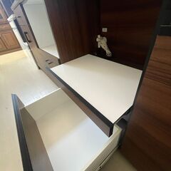 【ジャングルジャングル滋賀草津店】ジモティ来店特価‼ 食器棚 土井インテリア ブラウン J-251079の画像