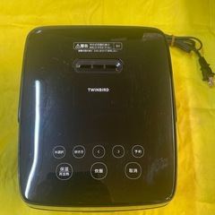 【中古】¥6,500 25年製 3合IH炊飯ジャー 【IJ169】の画像