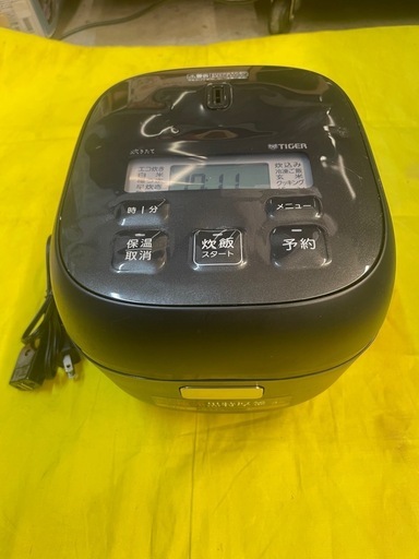 【中古】¥5,800 24年製 3合マイコン炊飯ジャー 【IJ170】