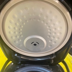 【中古】¥7,000 25年製 5合IH炊飯ジャー 【IJ171】の画像