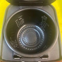 【中古】¥11,800
 日立　5合圧力IH炊飯ジャー 【IJ173】の画像