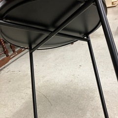 K2510-401 IKEA GLADOM トレイテーブル ブラック キズ汚れ有りの画像
