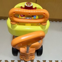 アンパンマン　おもちゃ　乗り物の画像