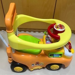 アンパンマン　おもちゃ　乗り物の画像