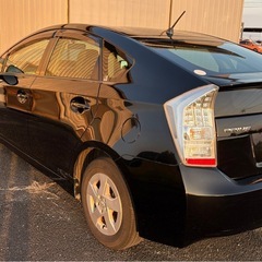 乗って帰れます。　プリウス　人気の黒　　車検完了の画像