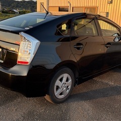 乗って帰れます。　プリウス　人気の黒　　車検完了の画像