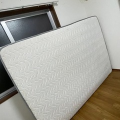 ダブル　マットレスの画像