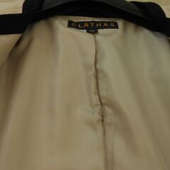 CLATHAS　アイボリー　ノーカラー　ハーフコート。※素人補正しておりますの画像