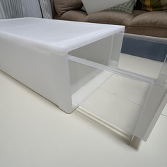 衣装ケース 2個セット（各 高さ21.5×幅39×奥行74cm）2個で1,000円 壊れなしの画像