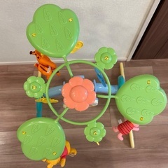 タカラトミーのくまのプーさん えらべる回転 6WAYジム メリーの画像