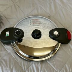 【Wonder chef】 ワンダーシェフ プロ仕様 両手圧力鍋 IH対応 業務用 店舗 店舗用品 厨房 キッチン 10L A0756YGの画像