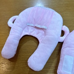 赤ちゃん ハンズフリー授乳 哺乳瓶ホルダー付き枕 セルフミルク  向き癖防止 絶壁防止 の画像