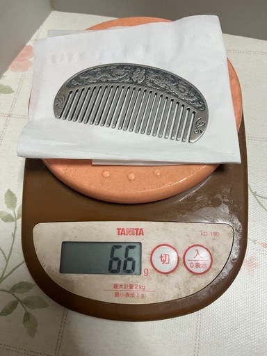 銀製の櫛