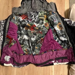 VOLCOM スノボウェアセットの画像