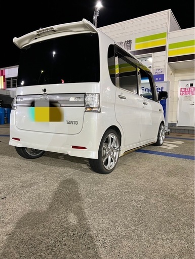 ダイハツ　タントカスタム