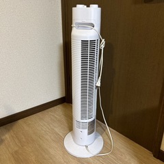 中古・美品・動作品　アイリスオーヤマ扇風機 TWF-M73-Wの画像