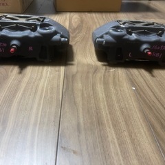 KB1 レジェンドリアブレーキキャリパー左右セットの画像