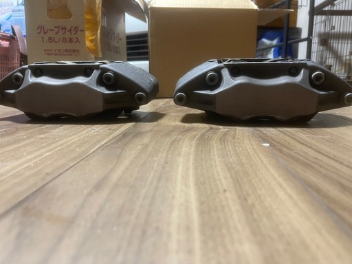 KB1 レジェンドリアブレーキキャリパー左右セット