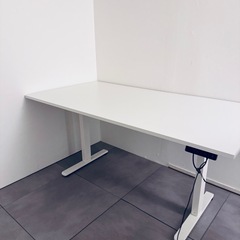 【30日まで出品！】昇降デスク 160×80cm／電動・高さ72〜118cmの画像