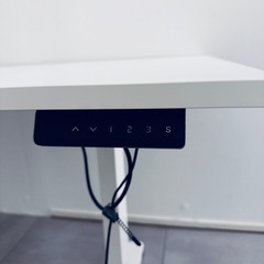 【30日まで出品！】昇降デスク 160×80cm／電動・高さ72〜118cmの画像