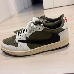 スニーカーの画像