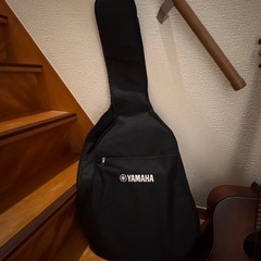 アコースティックギターの画像