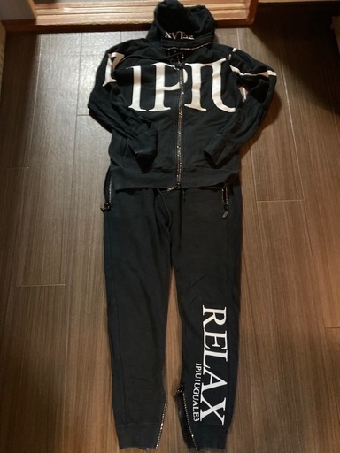 本日限り3セット1万円での値段写真1piu1uguale3