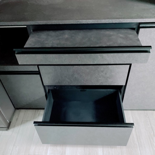 【美品】松田家具 高級食器棚 石目デザイン 日本製 ガバーナ140cm 美品】松田家具 高級食器棚 石目デザイン 日本製 ガバーナ140cm