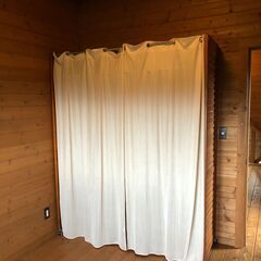 【カーテン付きハンガーラック】お譲りします。の画像