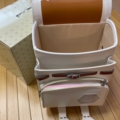 【ランドセル】【新品未使用】【白】【女の子用】【オマケあり】の画像