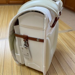 【ランドセル】【新品未使用】【白】【女の子用】【オマケあり】の画像