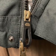 美品　686☆sixeightsix☆スノボーウエアMen's Mの画像