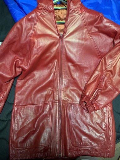 IZZI 80年代ビンテージ 本革レザー フード付きジャケット 赤