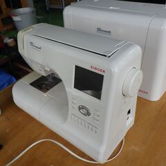 SINGER シンガー Computer 9700 ミシン  通電のみ確認済みです　【引き渡し者決定済みとなりました】の画像