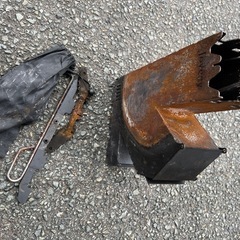 ロケットストーブとストーブ台の画像